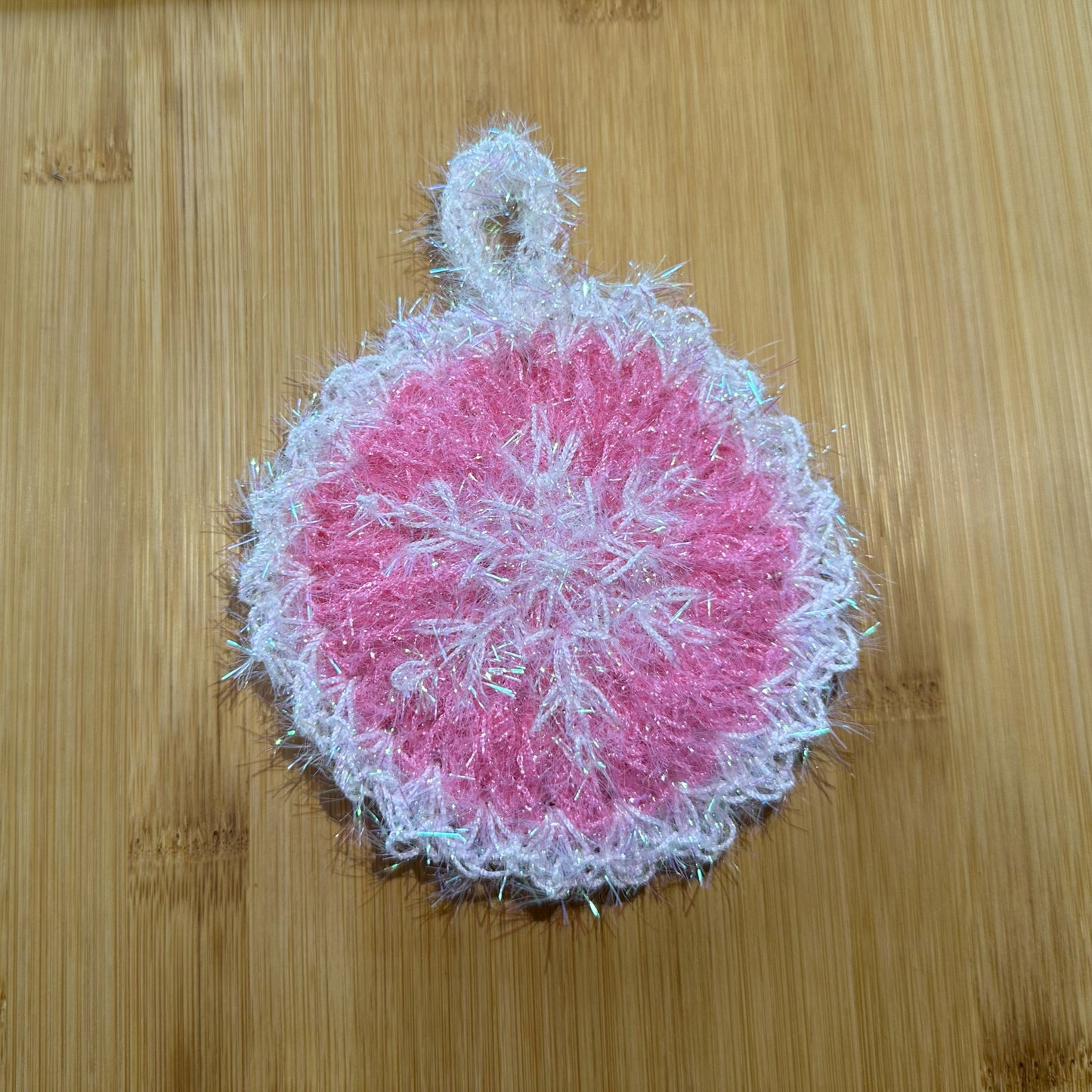 Round Snowflake Household Scrubby