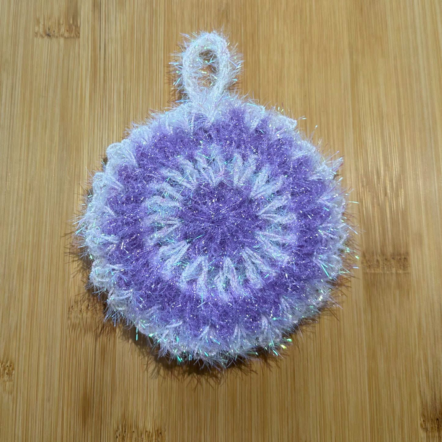 Round Snowflake Household Scrubby